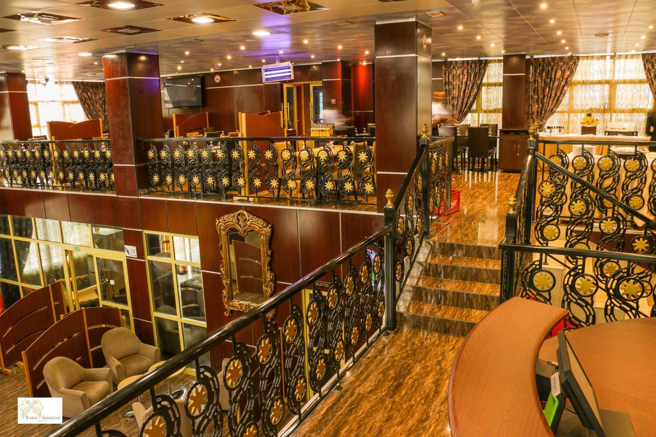 Noubou International Hotel Douala Buitenkant foto