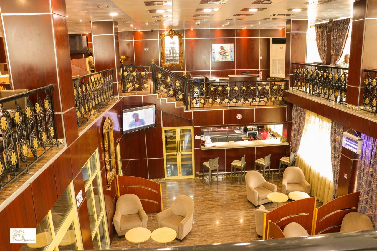 Noubou International Hotel Douala Buitenkant foto